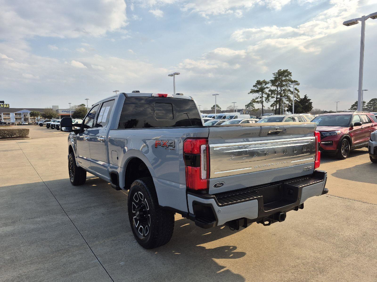 Certified 2024 Ford F250 Platinum image 3