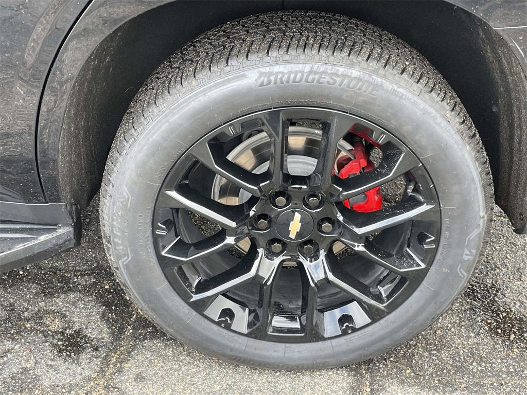 Used 2024 Chevrolet Tahoe RST w/ RST Performance Edition image 9