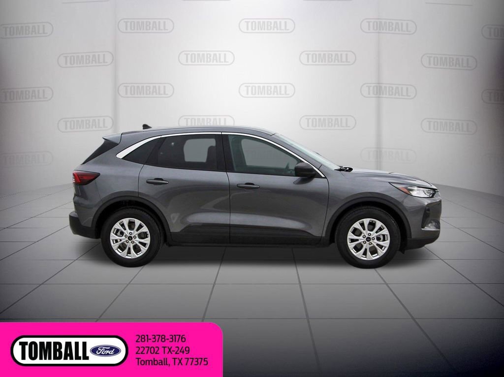 Certified 2024 Ford Escape Active FWD image 8