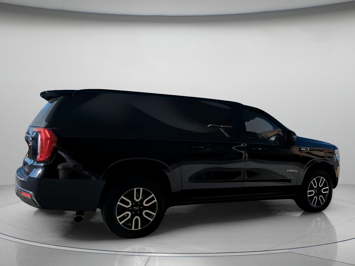 Used 2021 GMC Yukon XL AT4 w/ AT4 Premium Package image 22