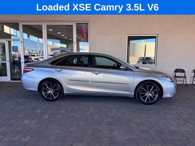 Used 2017 Toyota Camry XSE FWD image 6