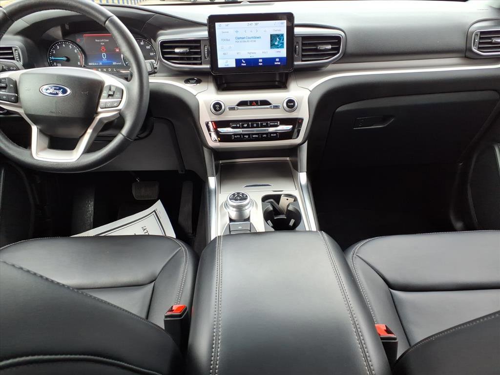 Certified 2023 Ford Explorer XLT w/ Equipment Group 202A image 13