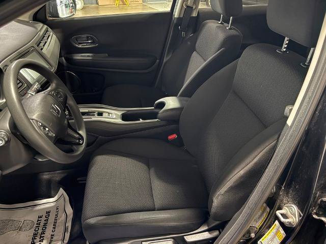 Used 2018 Honda HR-V EX image 10