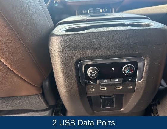 Used 2021 Chevrolet Suburban High Country w/ Premium Package 2 image 27