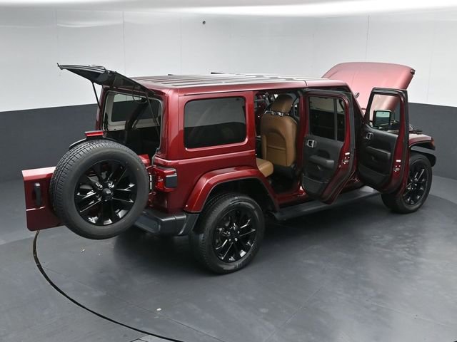 Used 2021 Jeep Wrangler Unlimited Sahara w/ Cold Weather Group AWD/4WD image 60
