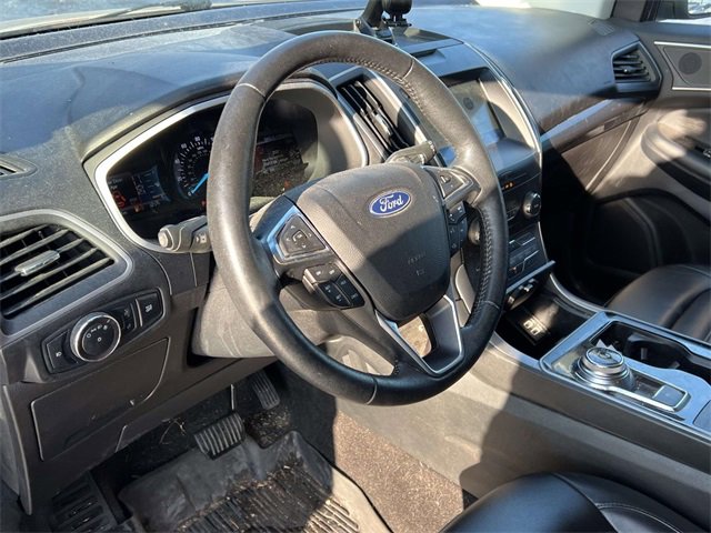 Certified 2020 Ford Edge SEL w/ Cold Weather Package image 8