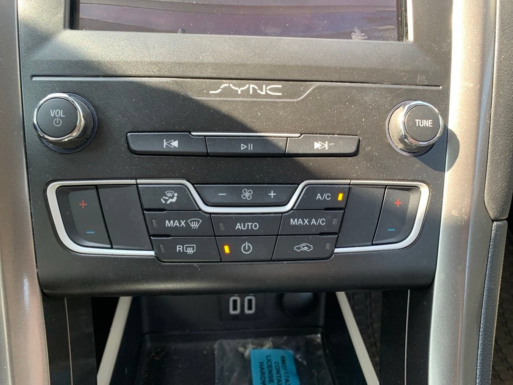 Certified 2019 Ford Fusion SE FWD image 47