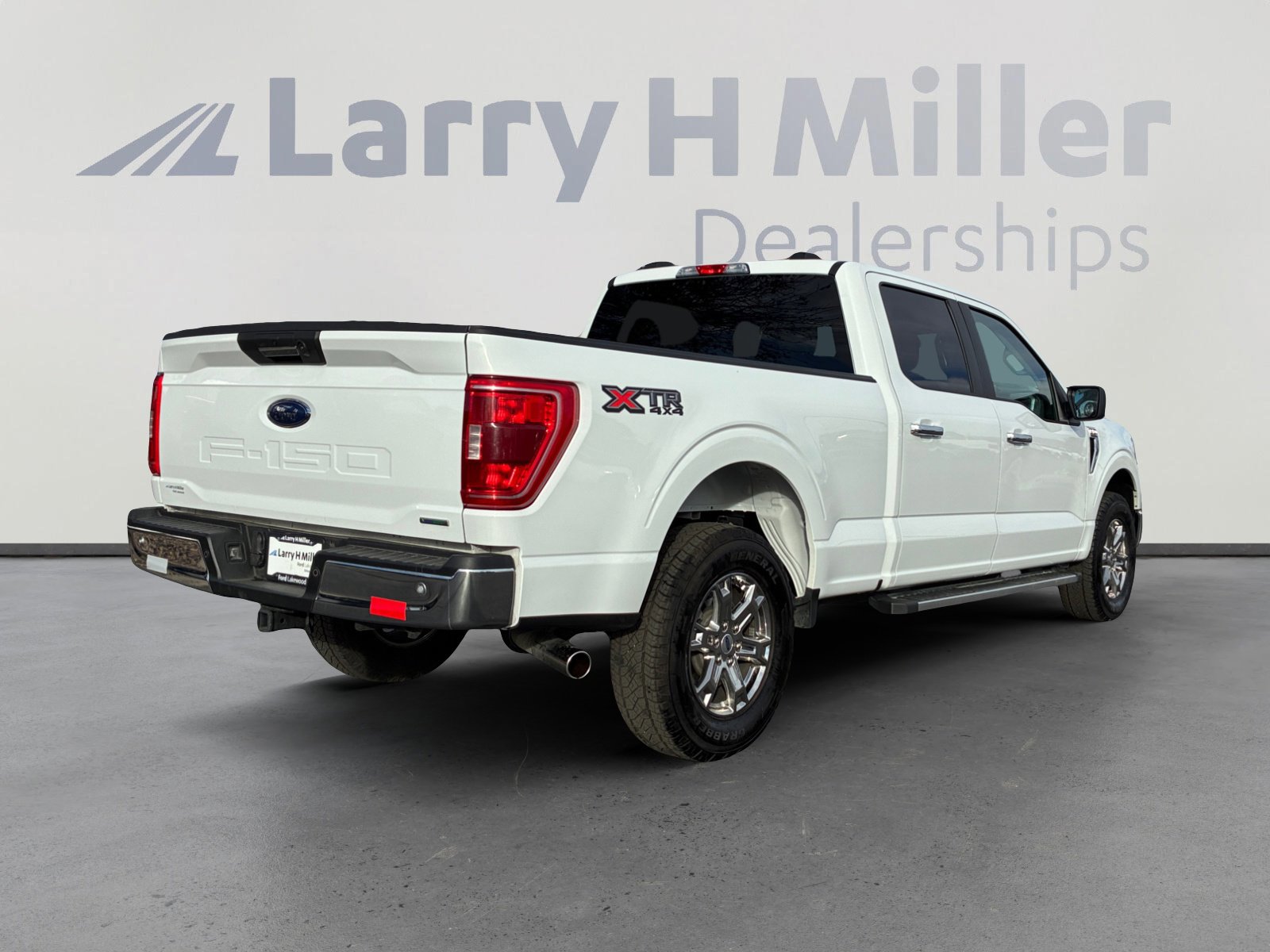 Certified 2022 Ford F150 XLT w/ XTR Package image 5