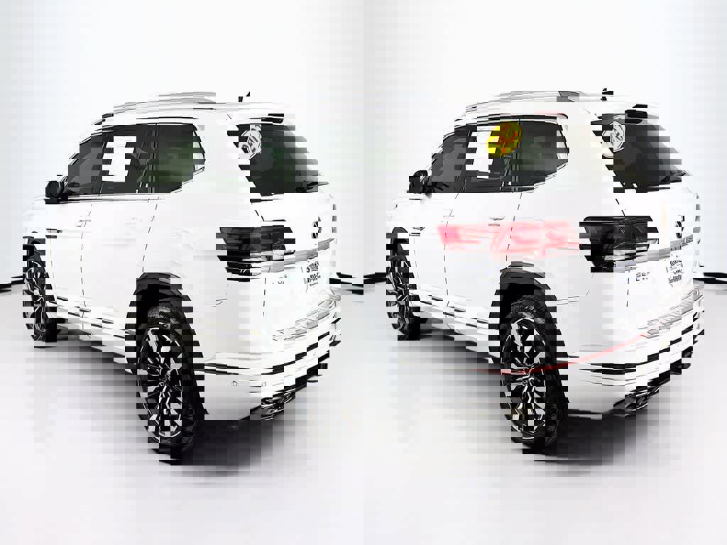 Used 2022 Volkswagen Atlas SEL Premium image 4