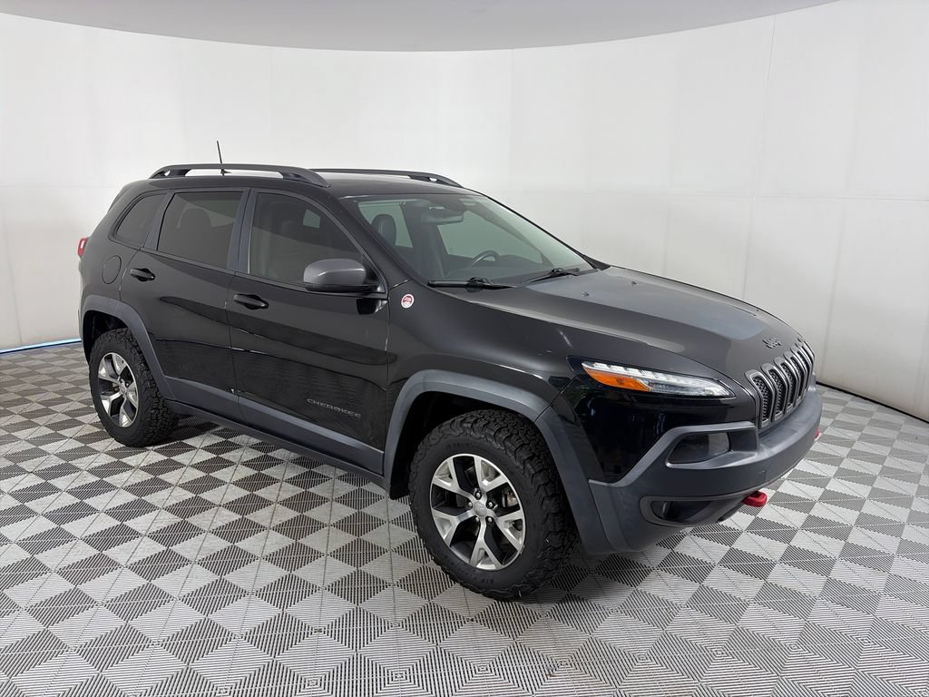 Used 2017 Jeep Cherokee Trailhawk w/ Trailer Tow Group