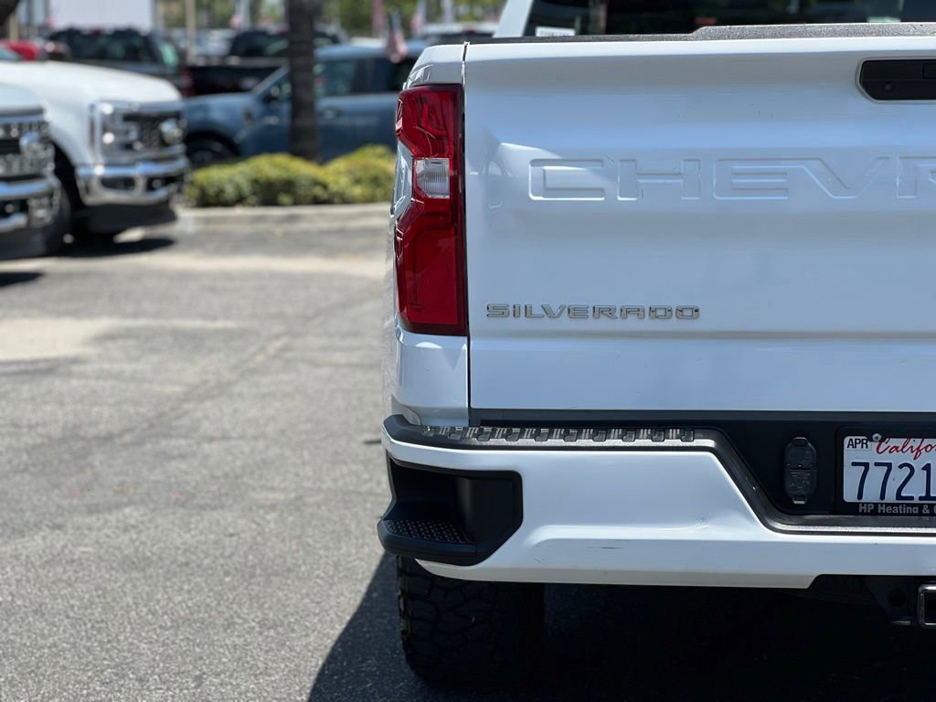 Used 2022 Chevrolet Silverado 1500 Custom RWD image 13