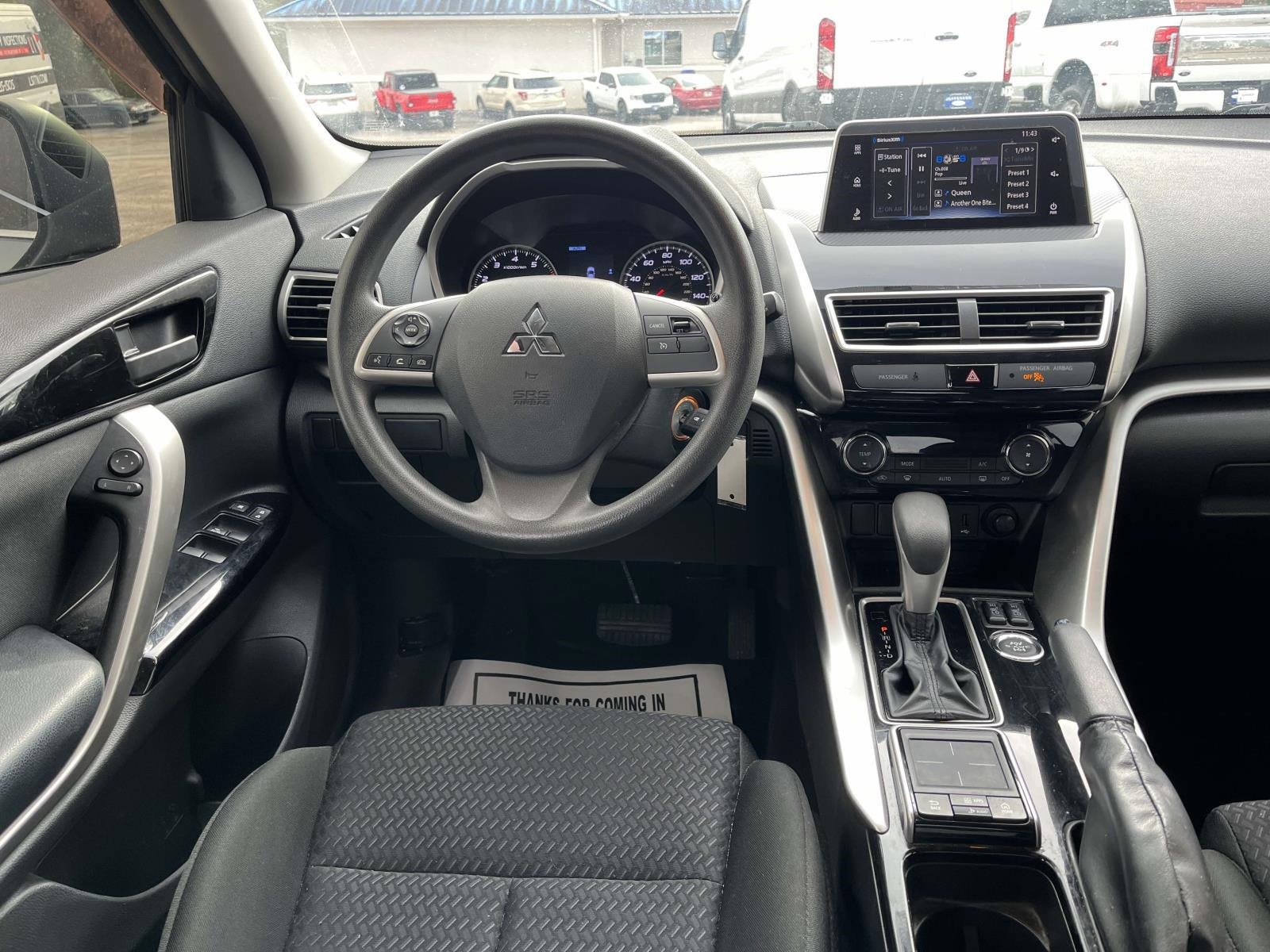 Used 2020 Mitsubishi Eclipse Cross LE image 11