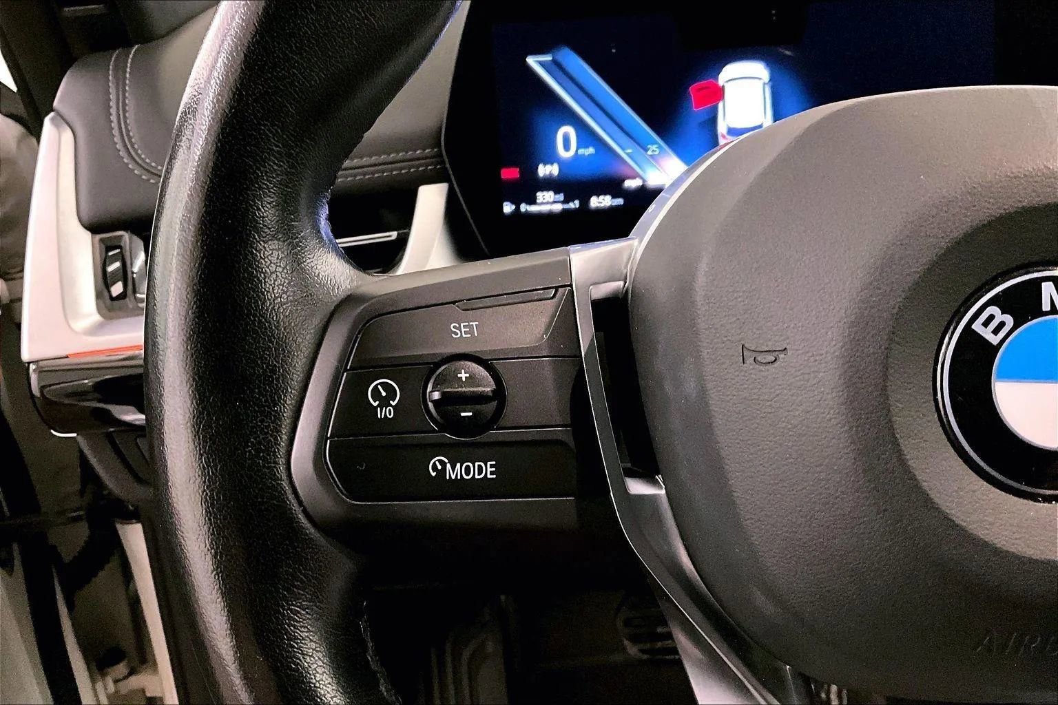 Used 2023 BMW X1 xDrive28i w/ Premium Package image 17