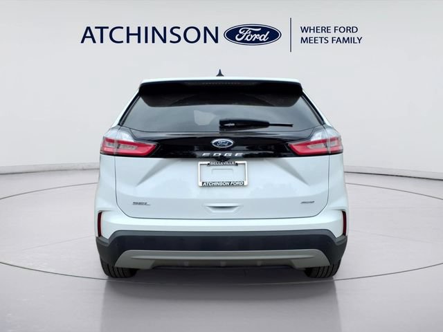 Certified 2023 Ford Edge SEL w/ Convenience Package AWD/4WD image 5