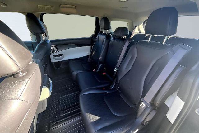 Used 2022 Kia Carnival LX image 28