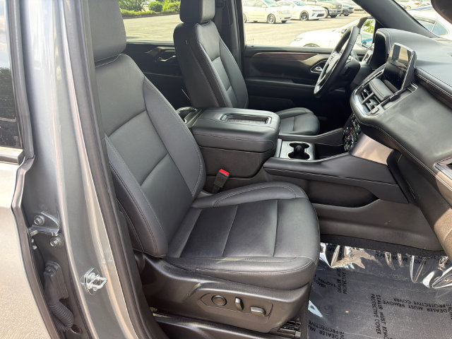 Used 2023 Chevrolet Suburban Z71 w/ Z71 Off-Road Package AWD/4WD image 15