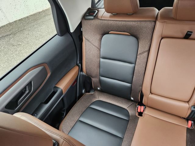 Certified 2025 Ford Bronco Sport Outer Banks w/ Outer Banks Tech Package+ image 16