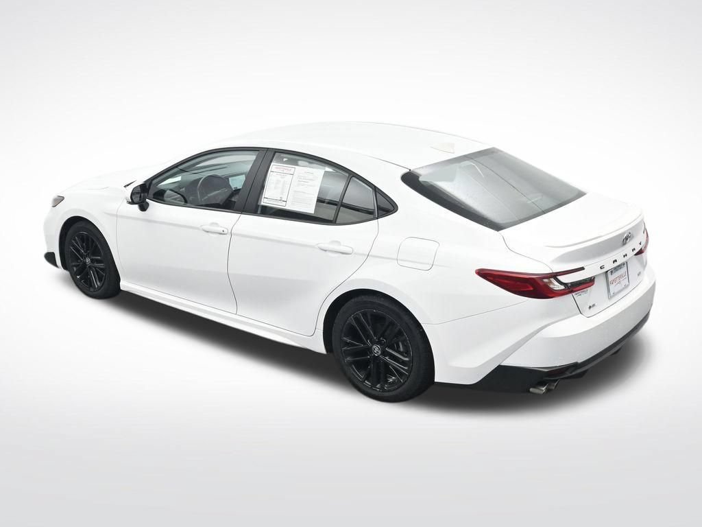 Used 2025 Toyota Camry SE FWD image 28