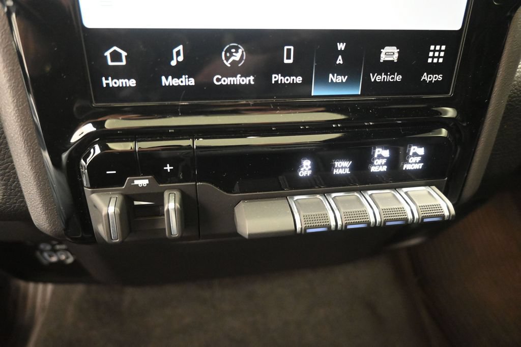 Used 2023 RAM 1500 Laramie RWD image 28