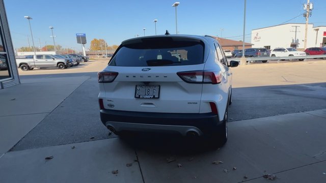 Certified 2022 Ford Escape SEL AWD/4WD image 8