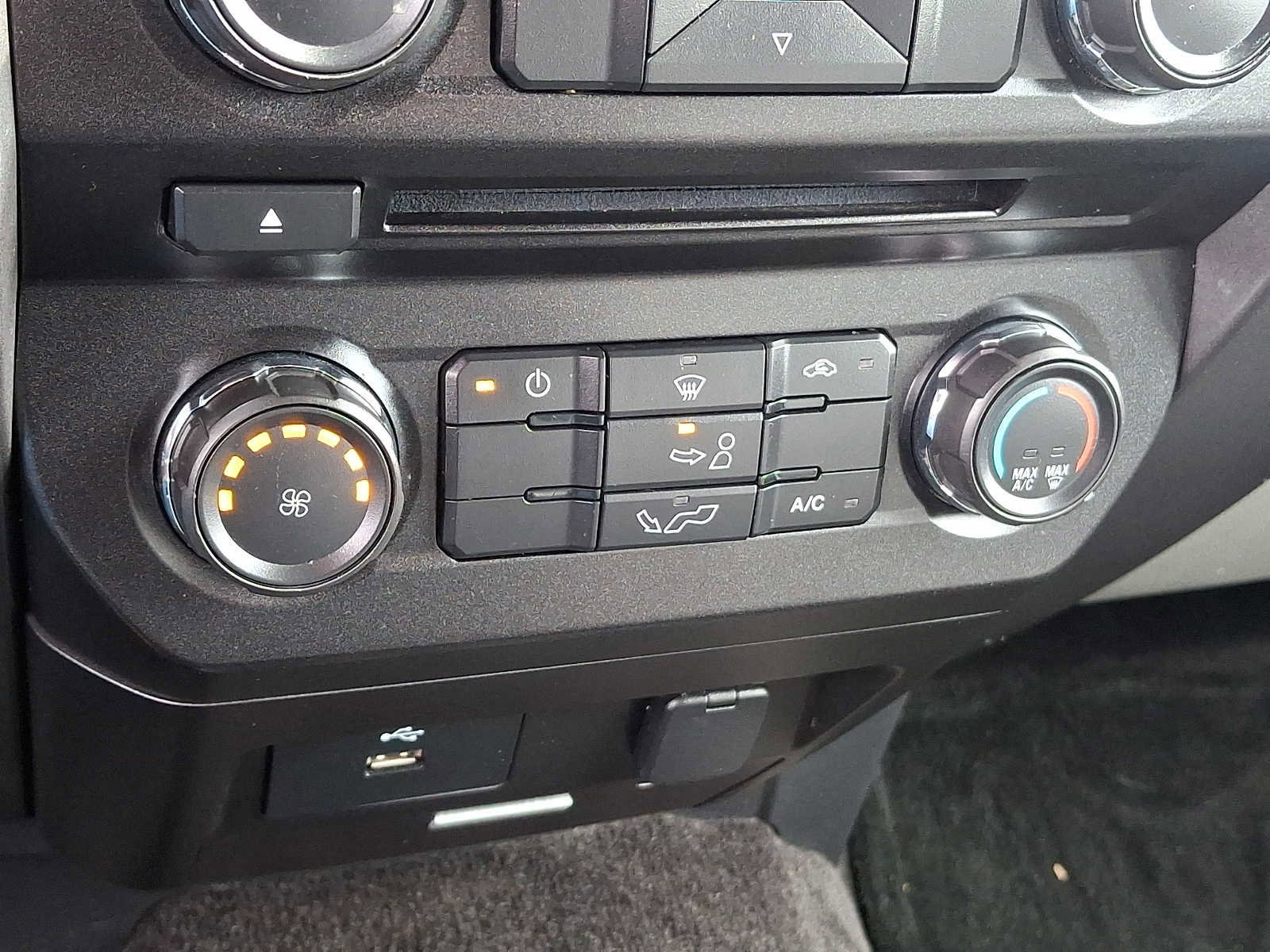 Certified 2017 Ford F150 XLT image 15