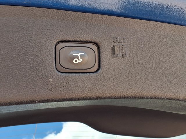 Certified 2023 Ford Edge Titanium AWD/4WD image 21