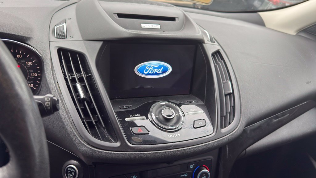 Certified 2018 Ford Escape Titanium w/ Ford Safe & Smart Package AWD/4WD image 13
