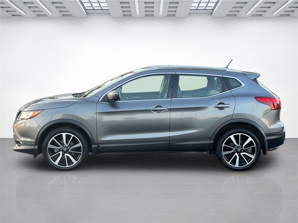Used 2019 Nissan Rogue Sport SL w/ Premium Package image 6