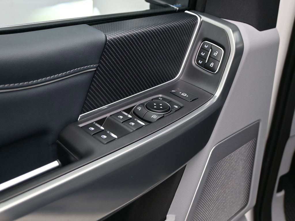 Certified 2024 Ford F250 Limited w/ FX4 Off-Road Package image 35