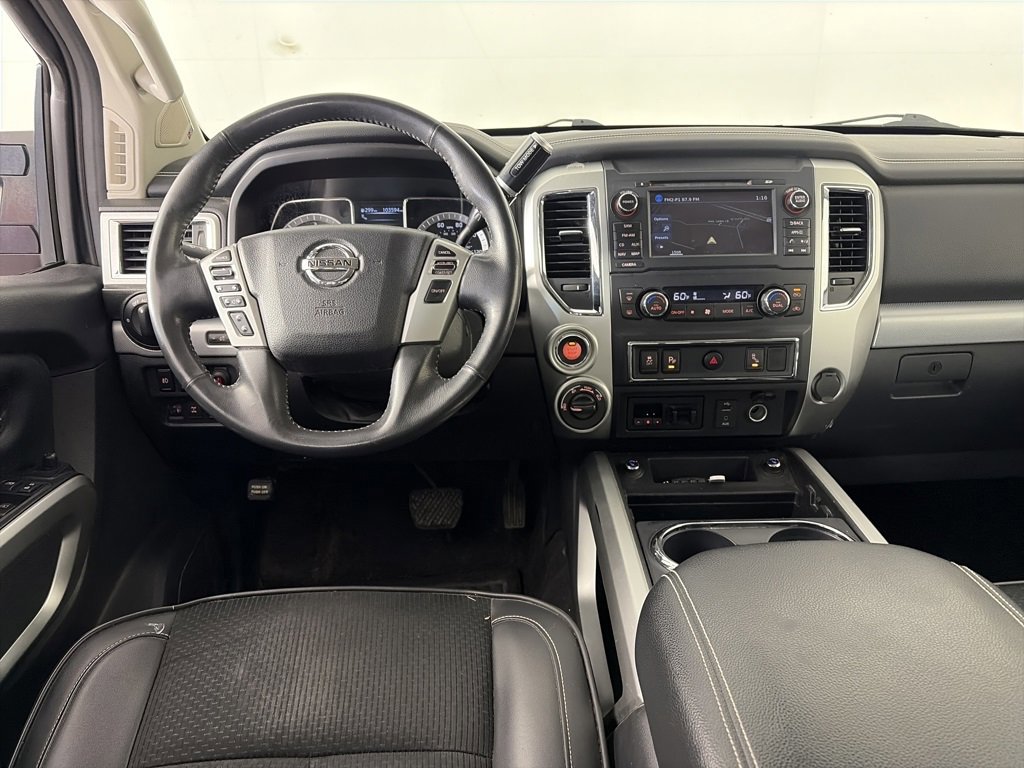 Used 2017 Nissan Titan PRO-4X image 14