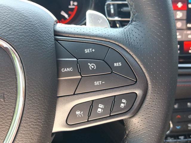Used 2025 Dodge Durango GT AWD/4WD image 24