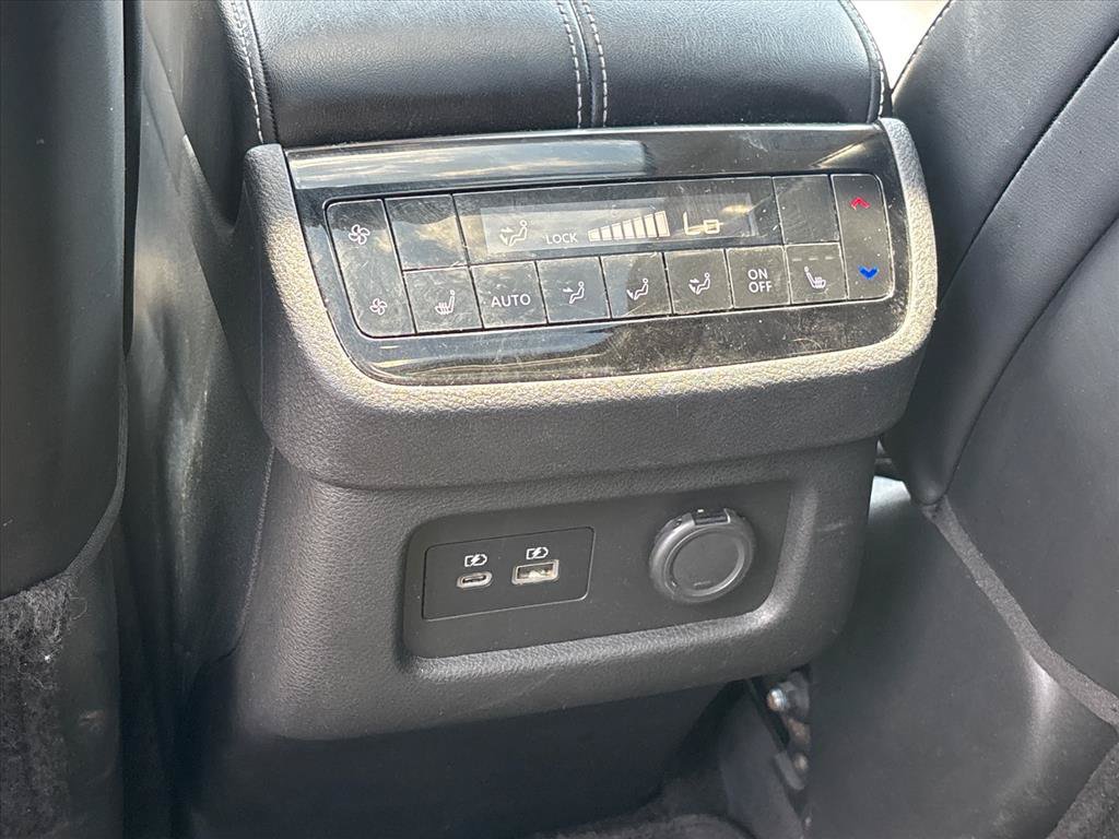 Used 2024 INFINITI QX60 Luxe AWD/4WD image 18