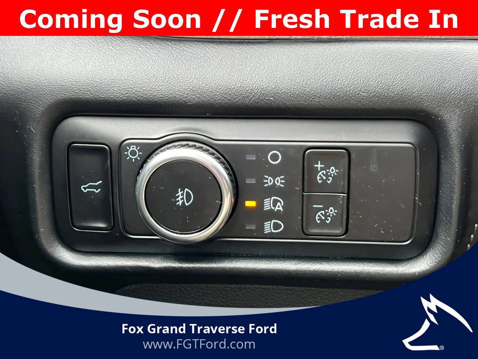 Certified 2023 Ford Explorer Platinum w/ Technology Package AWD/4WD image 24