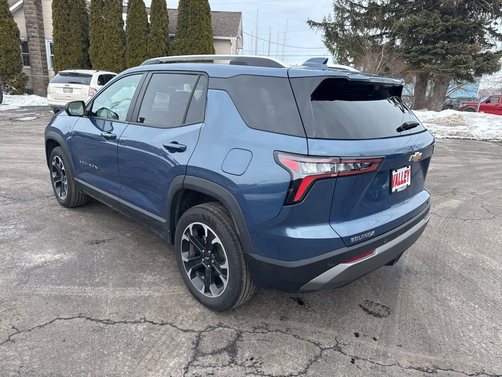 Used 2025 Chevrolet Equinox LT w/ Safety and Technology Package image 12