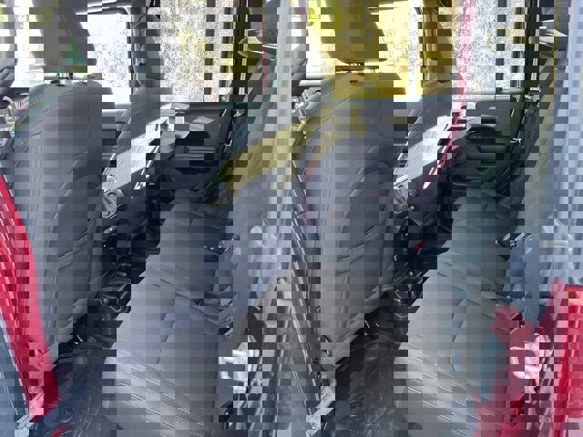 Used 2021 Jeep Gladiator Sport image 11