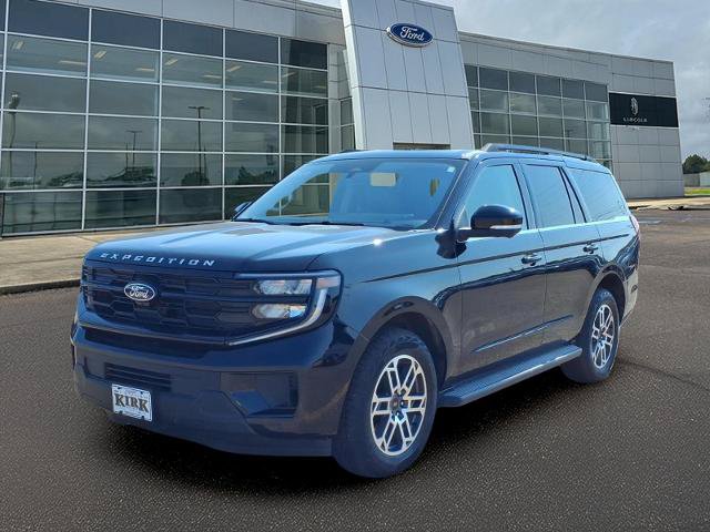 Certified 2025 Ford Expedition Active AWD/4WD image 1