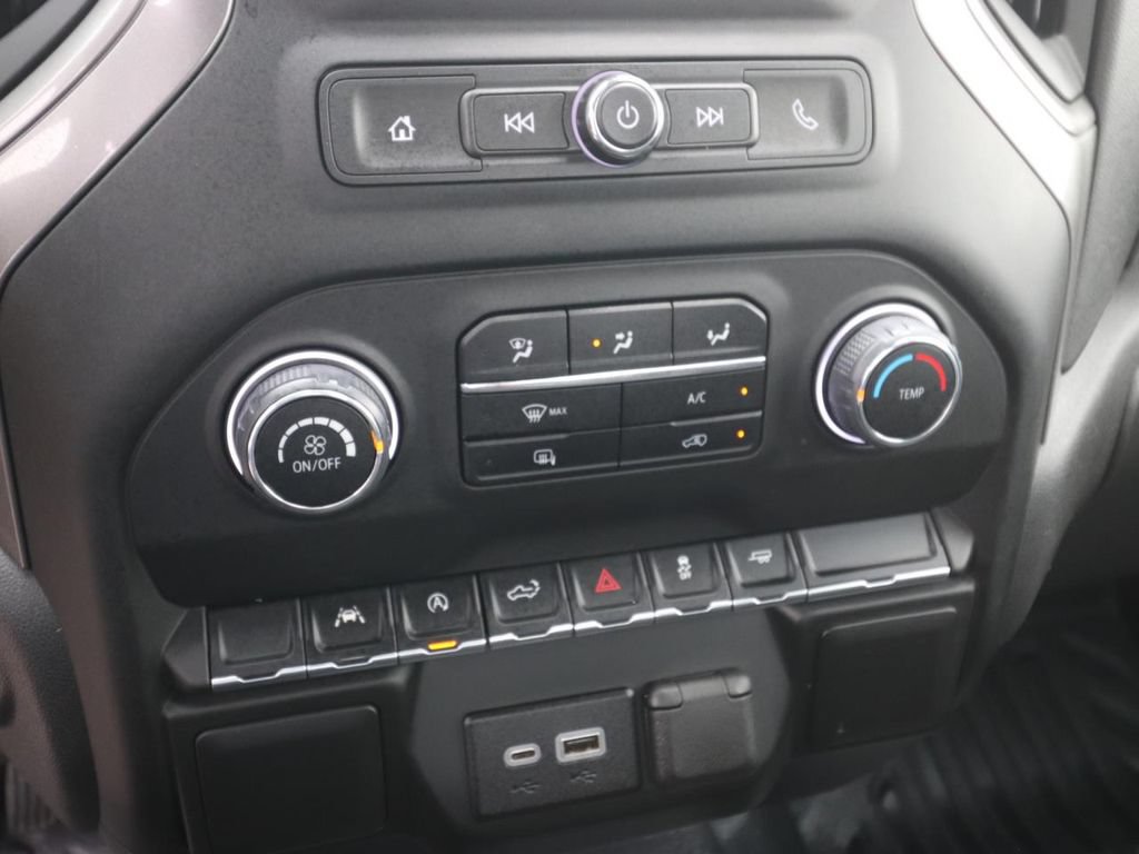 Used 2025 Chevrolet Silverado 1500 W/T RWD image 19