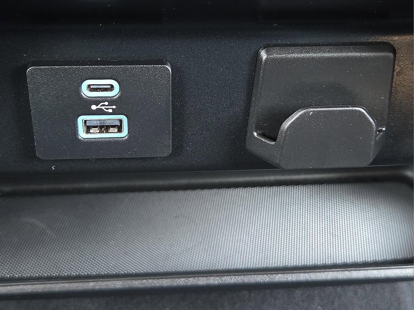 Certified 2023 Ford F150 XLT w/ Equipment Group 302A High image 21