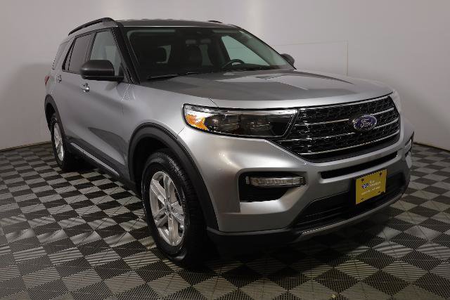 Certified 2024 Ford Explorer XLT w/ Equipment Group 202A AWD/4WD image 4