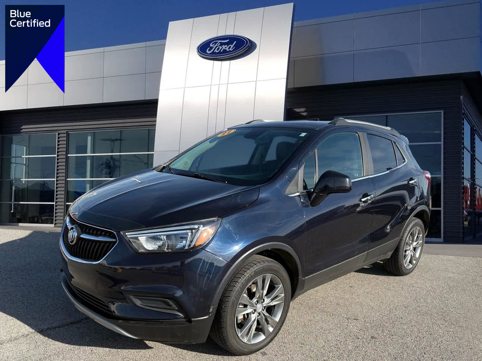 Used 2021 Buick Encore Preferred image 1