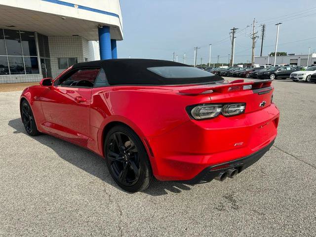 Used 2023 Chevrolet Camaro LT w/ RS Package image 3