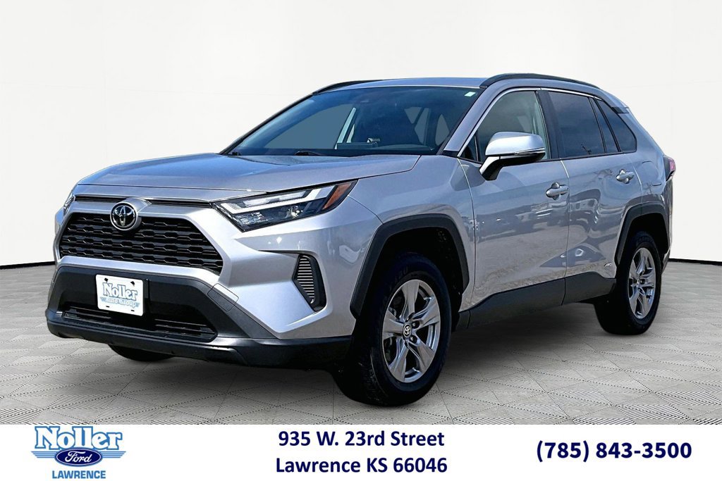 Used 2025 Toyota RAV4 XLE w/ Convenience Package