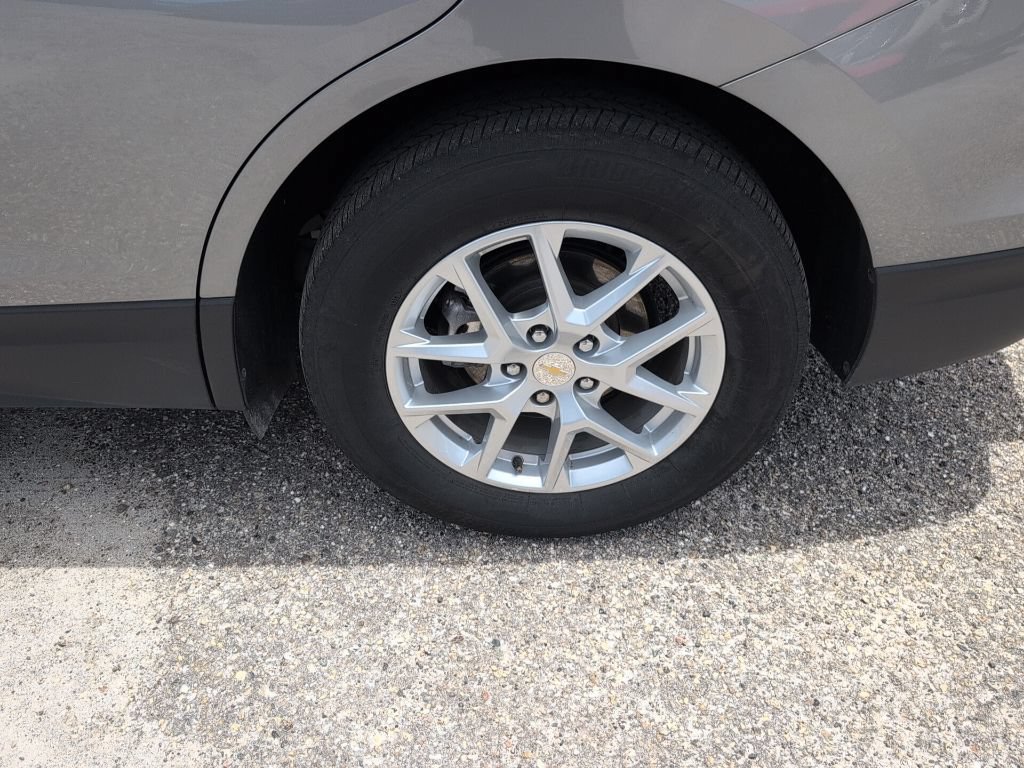 Used 2024 Chevrolet Equinox LT AWD/4WD image 14