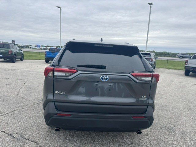 Used 2023 Toyota RAV4 LE AWD/4WD image 8