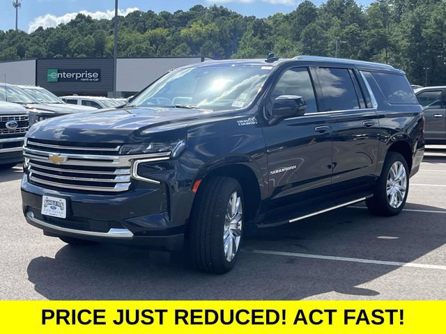 Used 2023 Chevrolet Suburban High Country AWD/4WD image 8