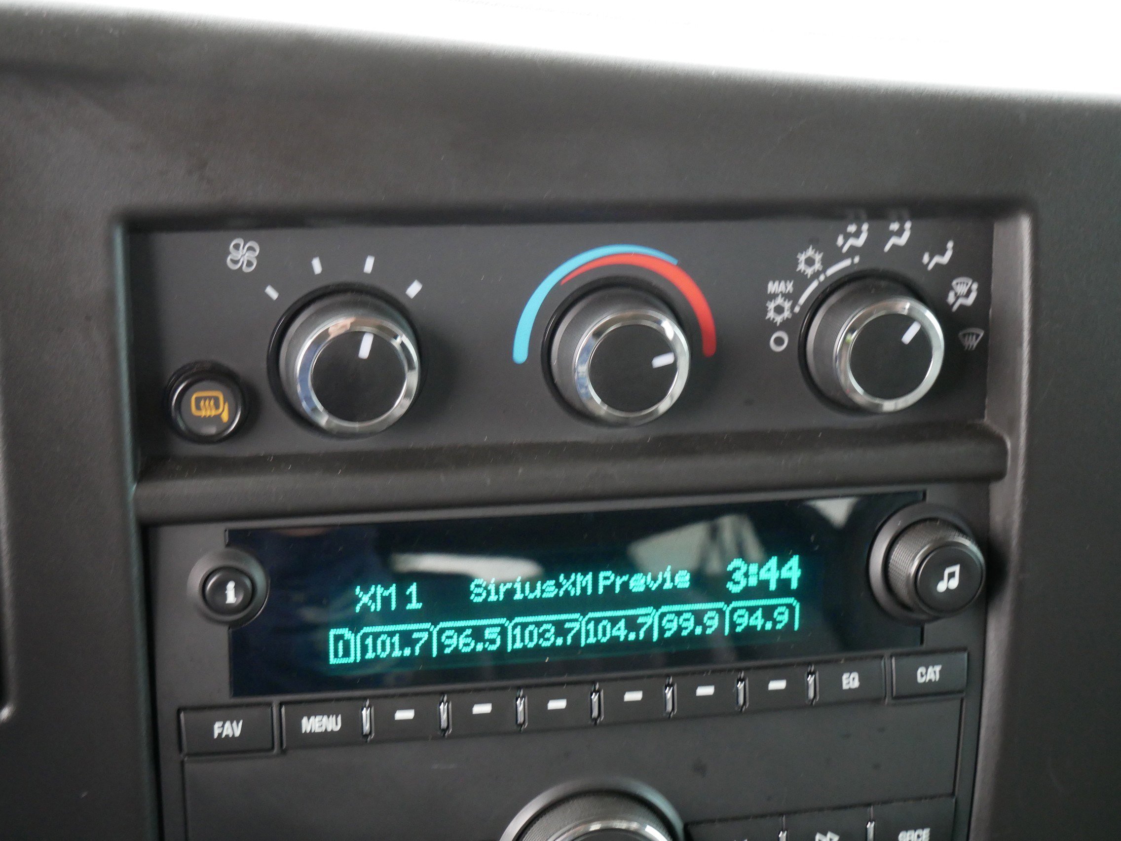 Used 2023 Chevrolet Express 2500 LS w/ Driver Convenience Package image 23