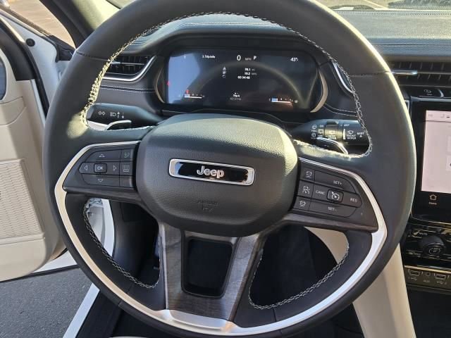 Used 2023 Jeep Grand Cherokee L Limited w/ Luxury Tech Group II image 29