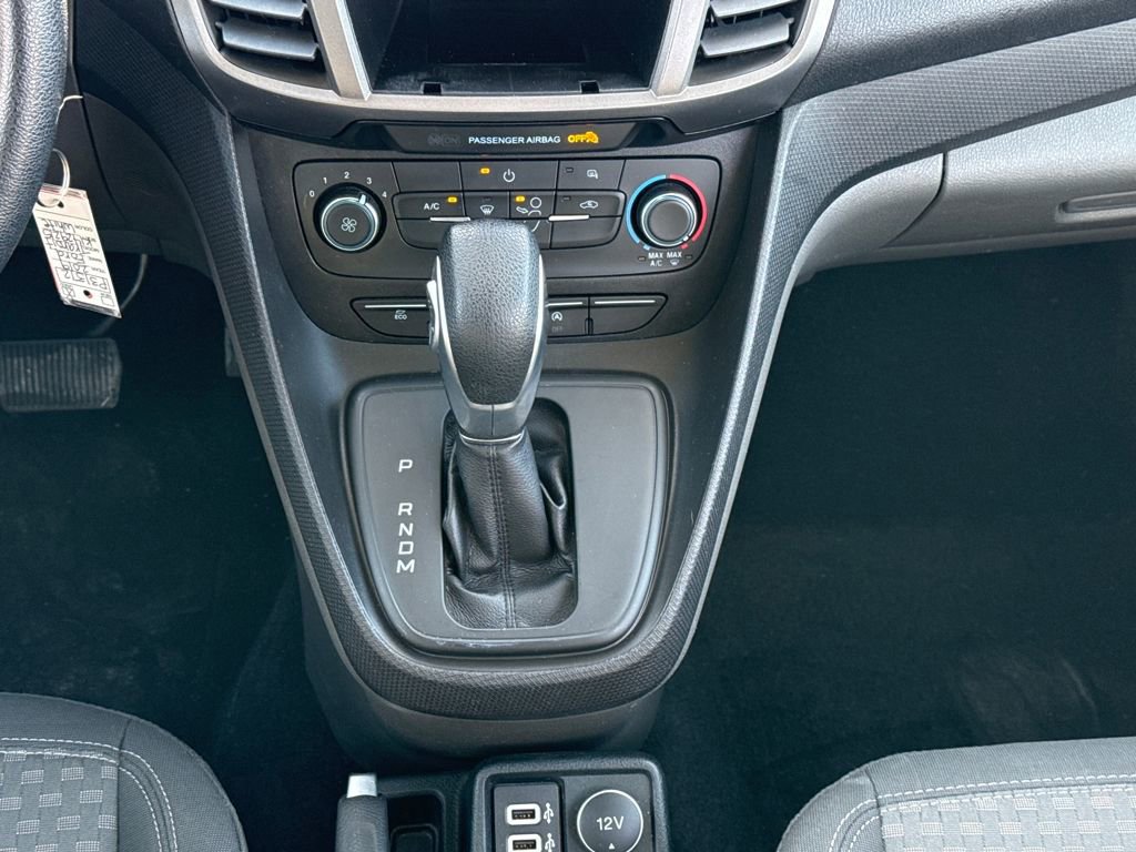 Certified 2019 Ford Transit Connect XLT image 11