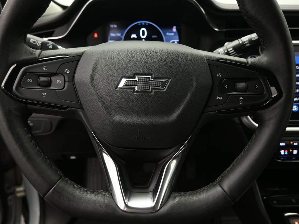 Used 2022 Chevrolet Bolt EUV LT w/ Convenience Package image 38