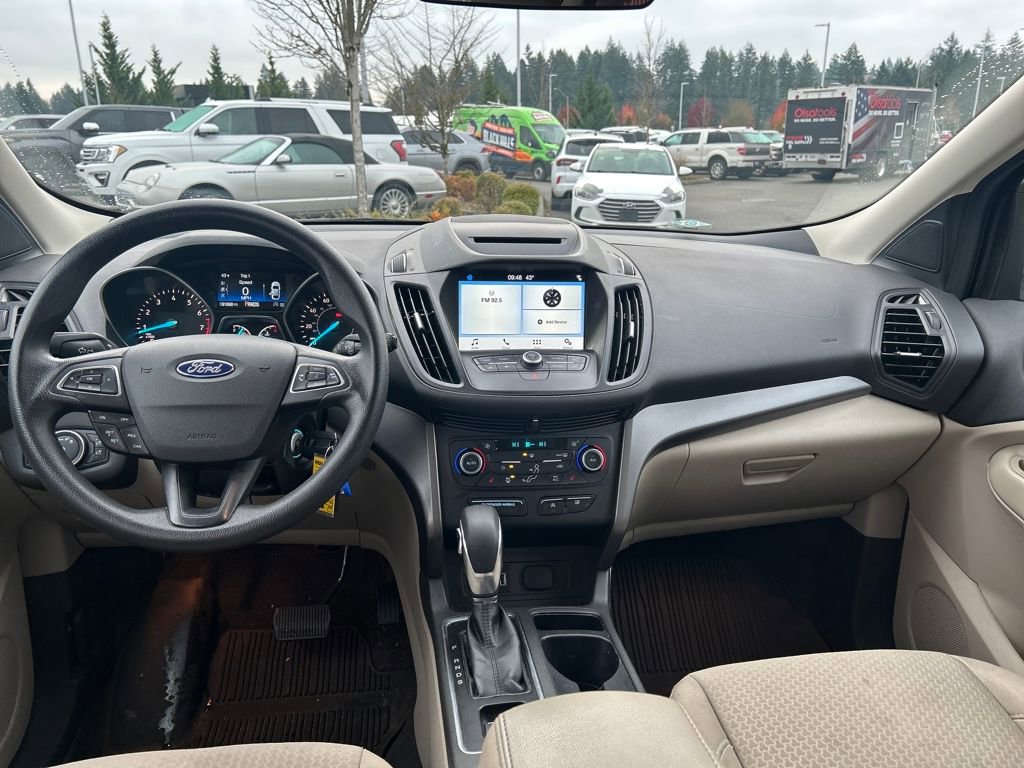 Certified 2018 Ford Escape SE w/ SE Sync 3 Package image 6
